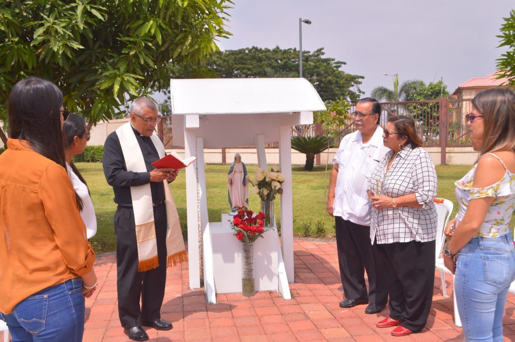 En La Península se inaugura Gruta para sus residentes.